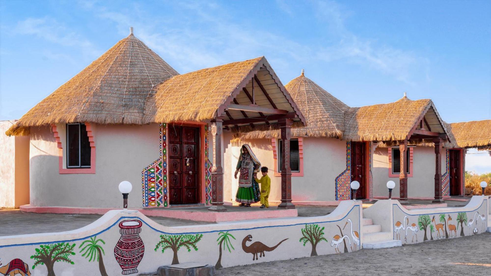 Dholavira Village Resort Екстериор снимка