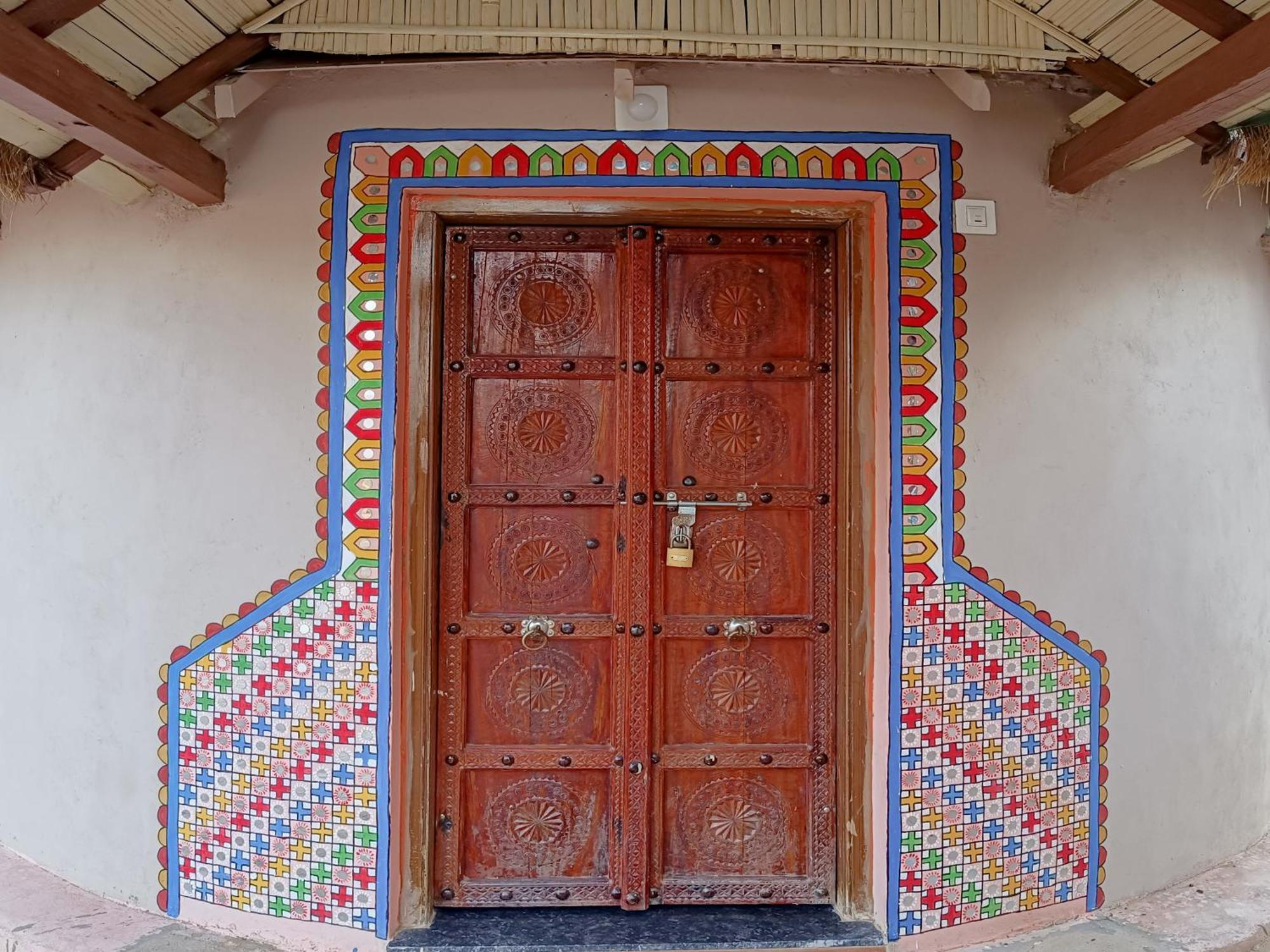 Dholavira Village Resort Екстериор снимка