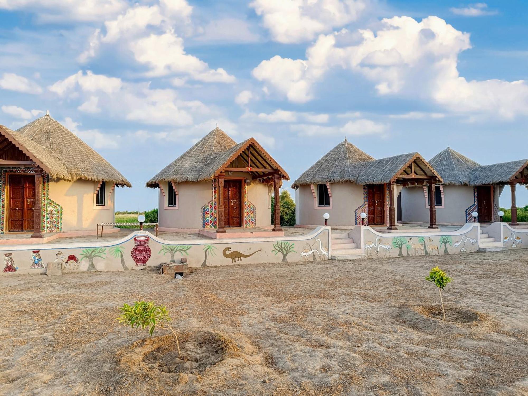 Dholavira Village Resort Екстериор снимка